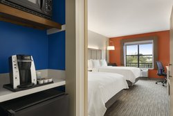  - Holiday Inn Express & Suites Mt Pleasant