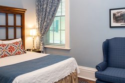  - Marshall House Hotel Savannah - I-16, Exit 167