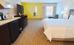  - Holiday Inn Express & Suites Libertyville