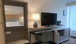  - Holiday Inn Asheville - I-40, Exit 44