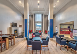  - Holiday Inn Express & Suites Minden