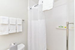  - Holiday Inn Express & Suites Mall of America Bloomington