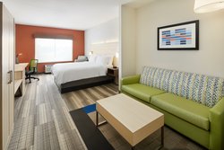  - Holiday Inn Express & Suites Salem - I-81, Exit 141