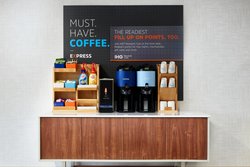  - Holiday Inn Express & Suites Salem - I-81, Exit 141