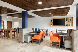  - Holiday Inn Express & Suites Salem - I-81, Exit 141