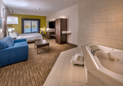  - Holiday Inn Express & Suites Minden