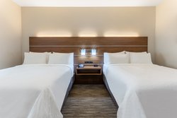  - Holiday Inn Express & Suites Kearney - I-35, Exit 26