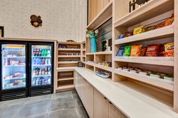  - Holiday Inn & Suites Perrysburg - I-75, Exit 193