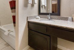  - Red Roof Inn Waco - I-35, Exit 335C