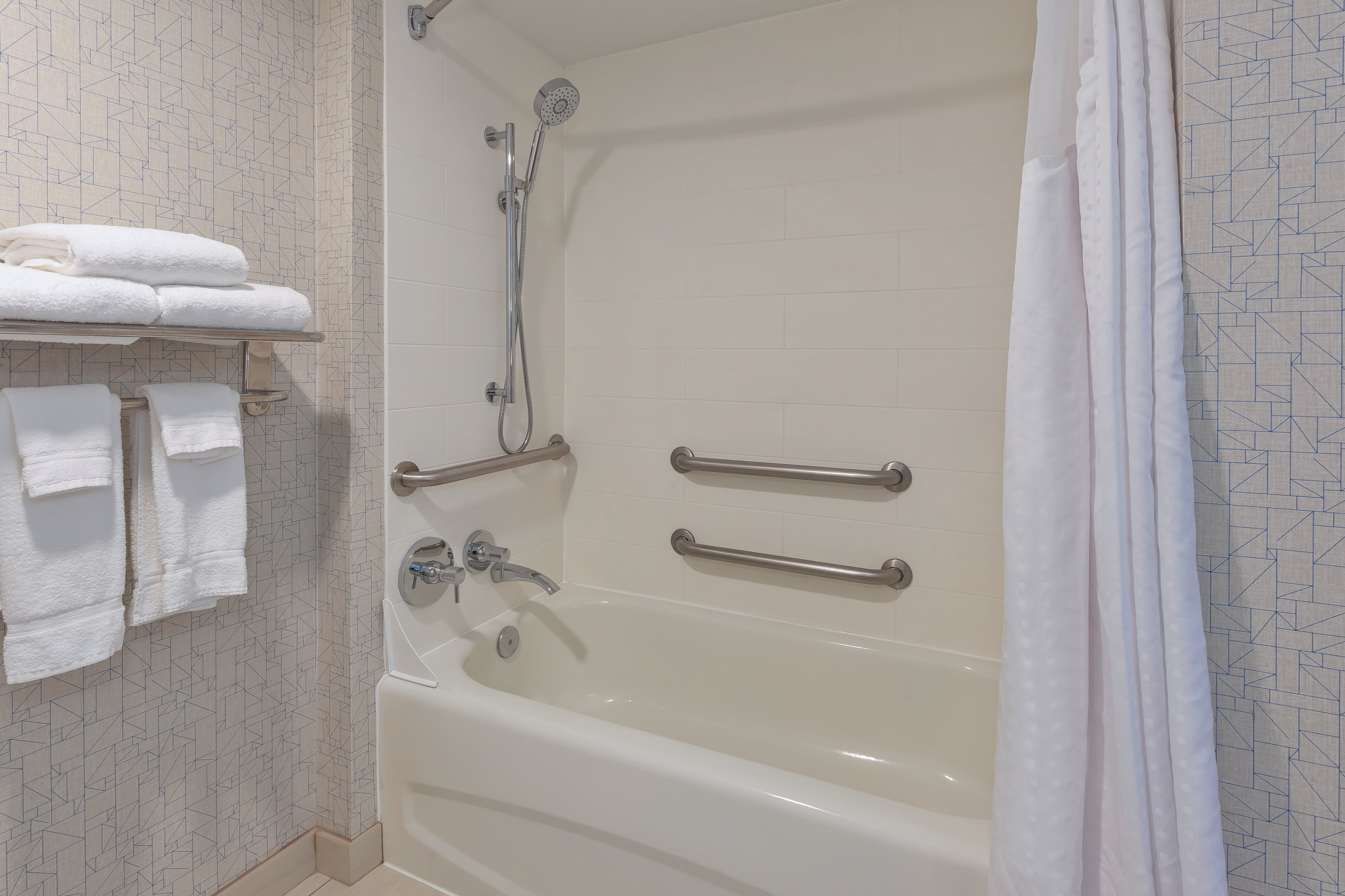 HOLIDAY INN EXP STES BLACKSBURG-guestroom-Guest Bathroom .jpg
