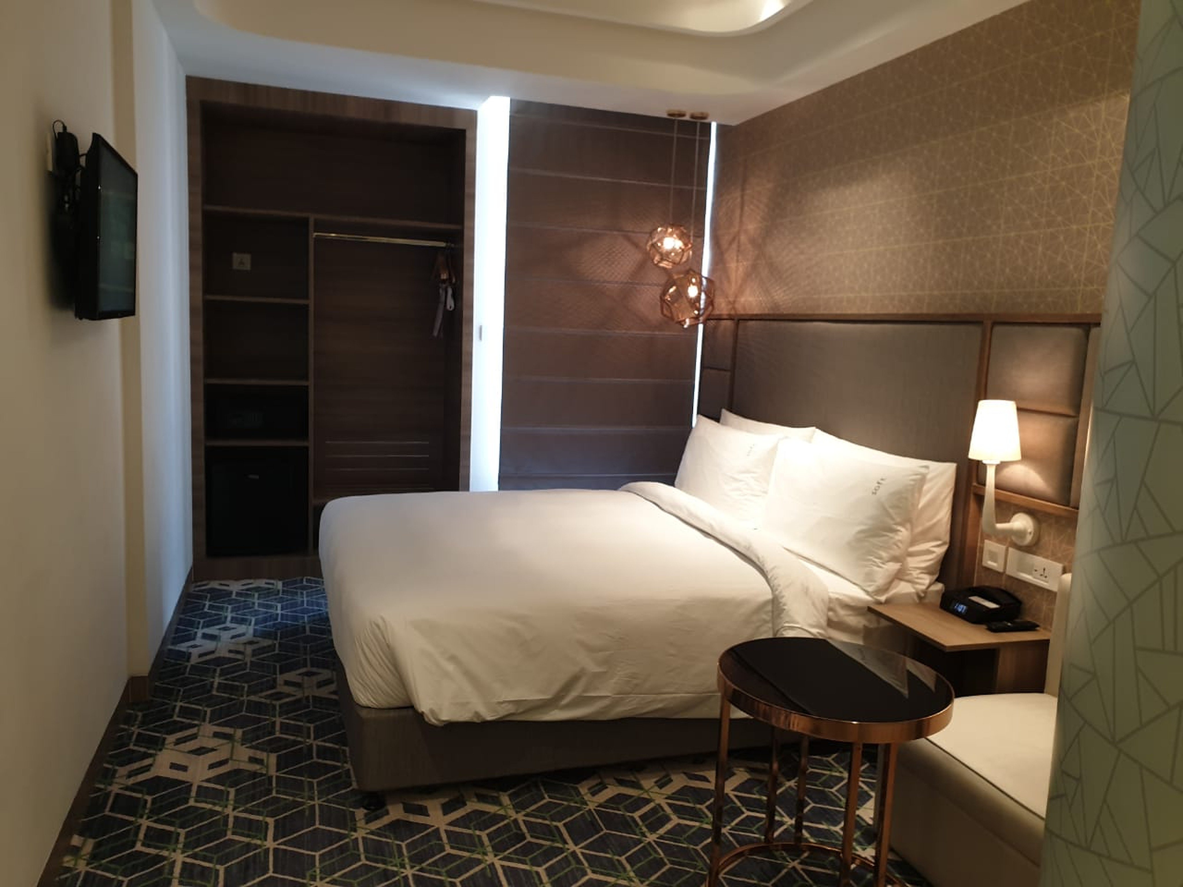 HOLIDAY INN GURUGRAM SECTOR 90 BY I-guestroom-Guest Room.jpg