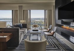  - Four Seasons Hotel Austin - I-35, Exit 234A