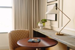  - Four Seasons Hotel Austin - I-35, Exit 234A