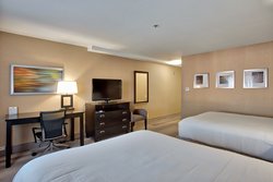  - Holiday Inn Express Costa Mesa