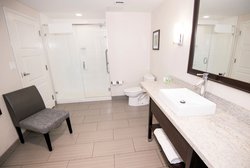  - Holiday Inn & Suites South Red Deer