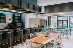  - Hotel Indigo Downtown St. Louis - I-44, Exits 292 & 292B