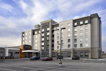 Staybridge Suites Waterloo-St.Jacobs Area