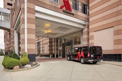  - Marriott Hotel Rivercenter Covington - I-71 & I-75, Exit 192