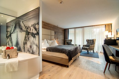 WALLISERHOF GRAND HOTEL SPA - Main Photo