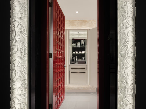 J HOTEL SHANGHAI TOWER - Photo 6