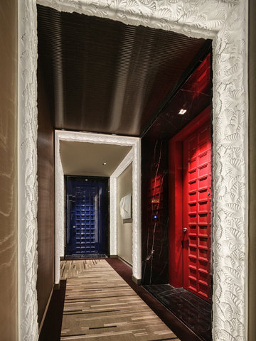 J HOTEL SHANGHAI TOWER - Photo 11