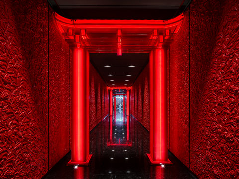 J HOTEL SHANGHAI TOWER - Photo 20