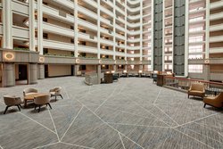  - Marriott Hotel Rivercenter Covington - I-71 & I-75, Exit 192