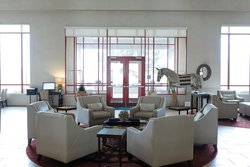  - Holiday Inn Express & Suites Olathe - I-35, Exit 220