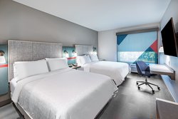  - Avid Hotel Bentonville - I-49, Exit 85