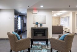  - HomeTowne Inn East Syracuse - I-90, Exit 35