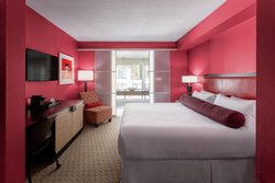  - Opus Hotel Vancouver