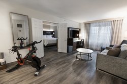  - EVEN Hotel Tinley Park - I-80, Exit 148