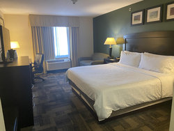  - Holiday Inn Express & Suites Pekin