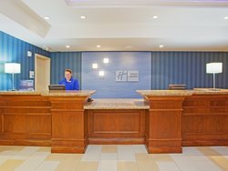  - Holiday Inn Express East Santa Cruz