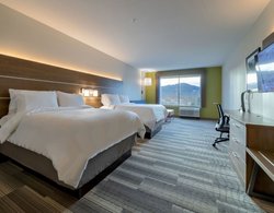  - Holiday Inn Express & Suites Marion - I-40, Exit 86