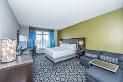  - Holiday Inn Express & Suites Airport North Charleston - I-26, Exit 213