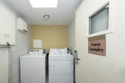  - Red Roof Plus+ Inn Carteret - I-95, Exit 12