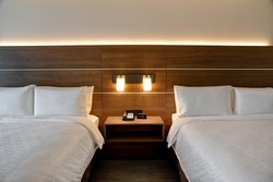  - Holiday Inn Express & Suites Ottawa - I-35, Exit 183