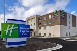  - Holiday Inn Express & Suites Ottawa - I-35, Exit 183