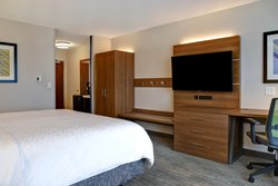  - Holiday Inn Express & Suites Ottawa - I-35, Exit 183