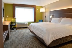  - Holiday Inn Express & Suites Ottawa - I-35, Exit 183