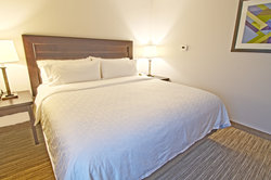  - Holiday Inn Express & Suites Libertyville
