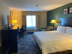  - Holiday Inn Express & Suites Pekin