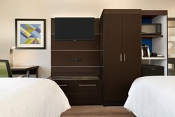  - Holiday Inn Express JFK AirTrain Jamaica