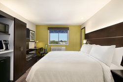 - Holiday Inn Express JFK AirTrain Jamaica