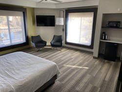  - Holiday Inn Express & Suites El Dorado Hills - US 50, Exit 30