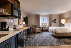  - Candlewood Suites North Springfield - I-55 & I-72, Exit 94