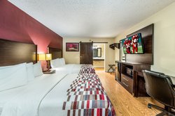  - Red Roof Inn Wapakoneta - I-75, Exit 111