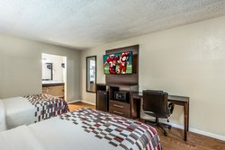  - Red Roof Inn Wapakoneta - I-75, Exit 111