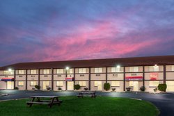  - Red Roof Inn Wapakoneta - I-75, Exit 111